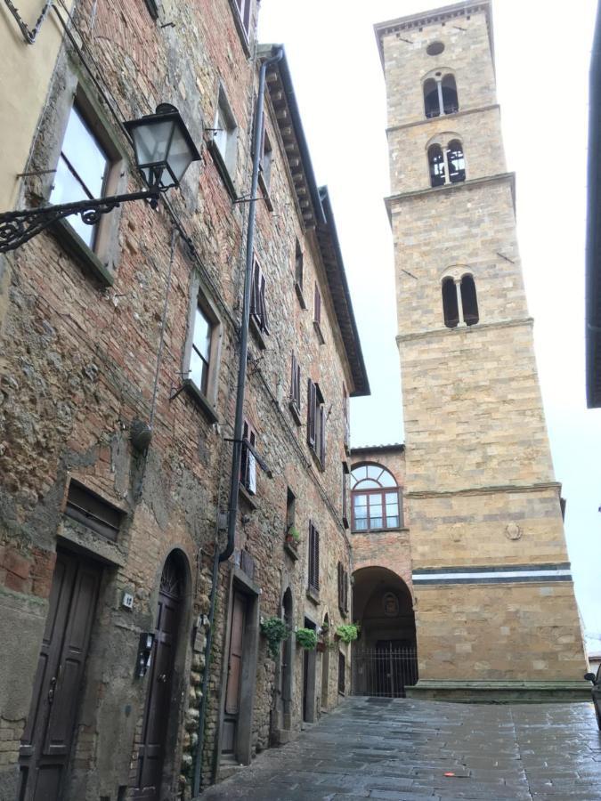 Appartement Dimora Rossetti à Volterra Extérieur photo