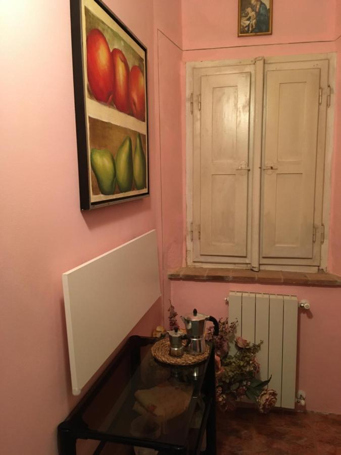 Appartement Dimora Rossetti à Volterra Extérieur photo